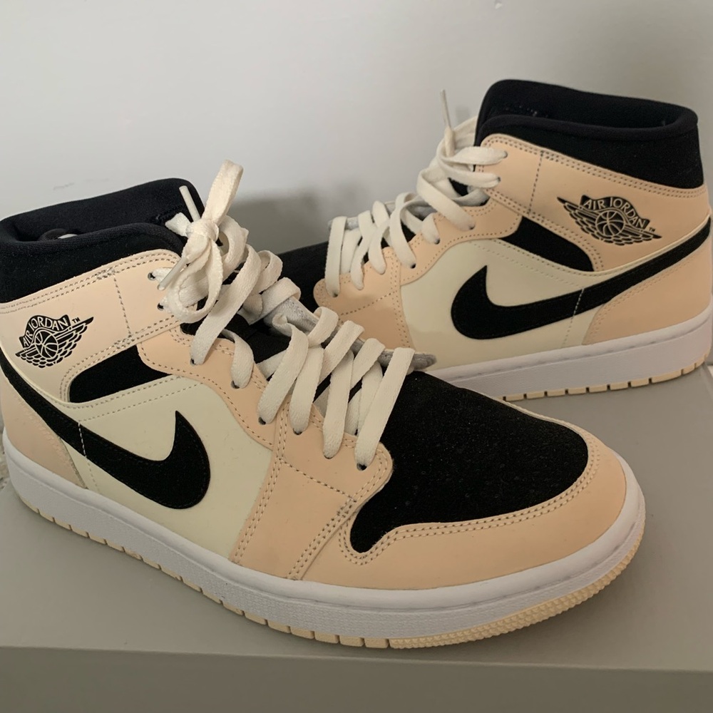 Nike Air Jordan’s fits women’s size 11